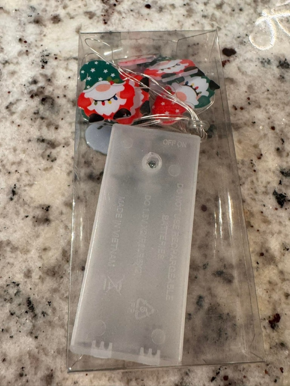 Santa LED String Lights - Red & Green Festive Battery-Operated Garland